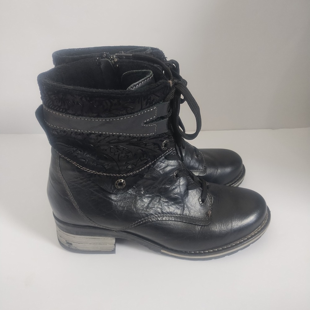 Dromedaris Leather‎ Lace Up Boots Women's 40 (9-9.5) Black Embossed Gothic Moto